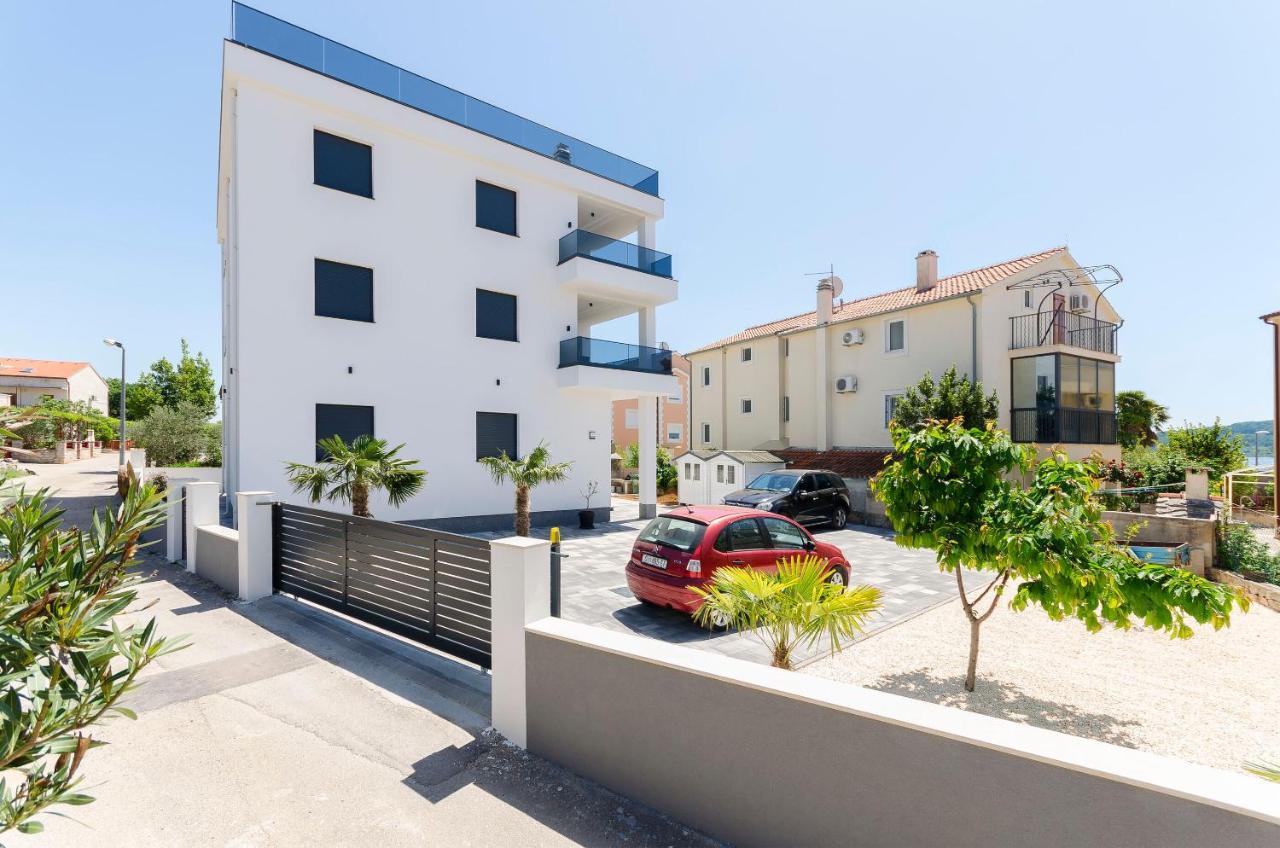 Apartments Villa Casia Srima Exterior photo