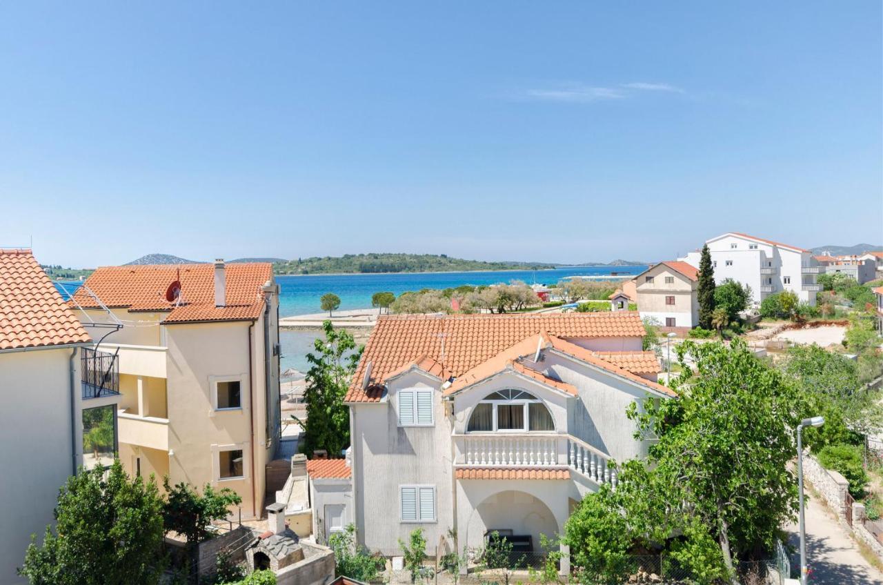 Apartments Villa Casia Srima Exterior photo