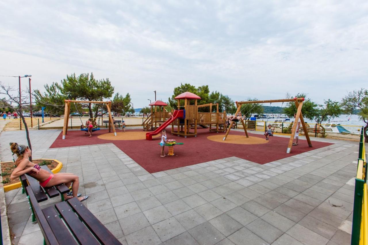Apartments Villa Casia Srima Exterior photo